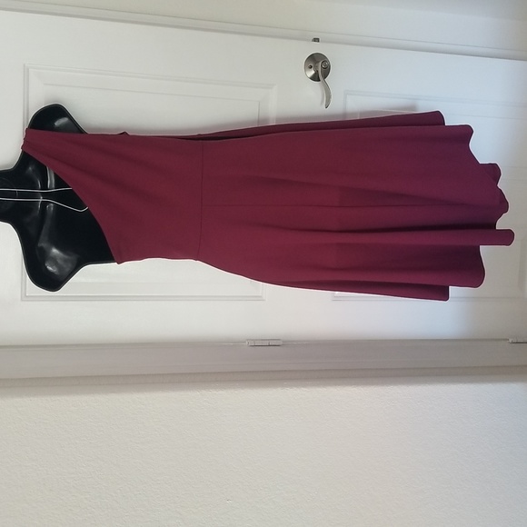 Sarah Mathews One Shoulder Dress - Picture 5 of 5
